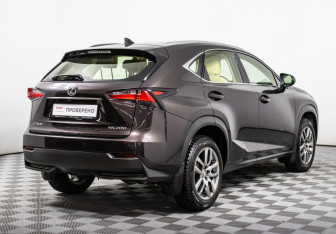 Подержанный автомобиль Lexus NX 2015 года (5 фото)
