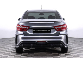 Подержанный автомобиль LADA (ВАЗ) Vesta Sedan 2016 года (6 фото)