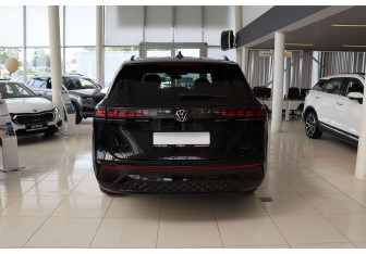 Новый Volkswagen Teramont 2025 (4 фото)