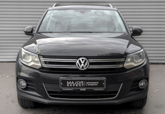 Подержанный автомобиль Volkswagen Tiguan 2012 года (2 фото)