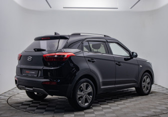Подержанный автомобиль Hyundai Creta 2017 года (5 фото)