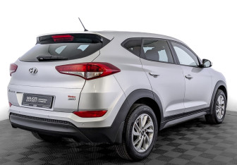 Подержанный автомобиль Hyundai Tucson 2016 года (5 фото)