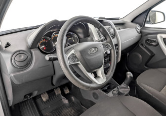 Подержанный автомобиль LADA (ВАЗ) Largus Wagon 2021 года (16 фото)