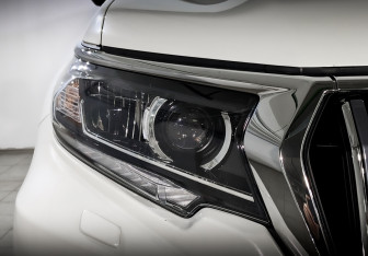 Подержанный автомобиль Toyota Land Cruiser Prado 2019 года (16 фото)