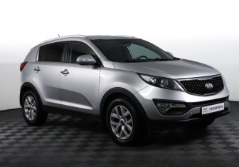 Подержанный автомобиль Kia Sportage 2014 года (3 фото)