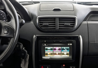 Подержанный автомобиль Nissan Terrano 2021 года (17 фото)