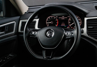 Подержанный автомобиль Volkswagen Teramont 2019 года (14 фото)