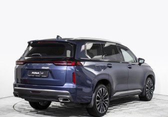 Подержанный автомобиль Exeed VX 2022 года (5 фото)