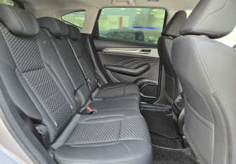 Подержанный автомобиль Haval F7 2021 года (11 фото)