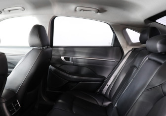 Подержанный автомобиль Hyundai Sonata 2021 года (12 фото)