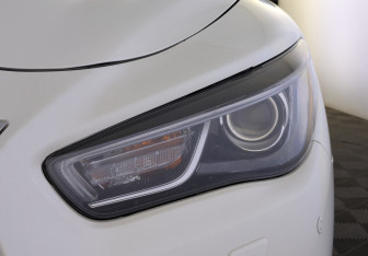 Подержанный автомобиль Infiniti QX60 2018 года (11 фото)