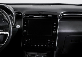 Подержанный автомобиль Hyundai Tucson 2022 года (13 фото)