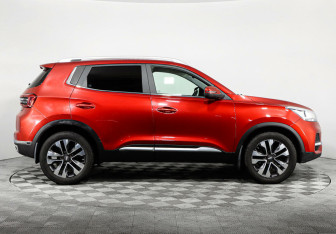 Подержанный автомобиль Chery Tiggo 4 2019 года (4 фото)