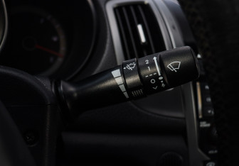 Подержанный автомобиль Kia Cerato Coupe 2011 года (20 фото)