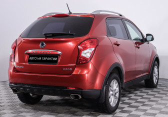 Подержанный автомобиль SsangYong Actyon 2014 года (3 фото)