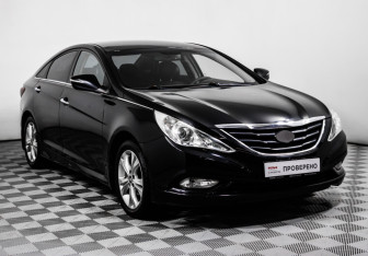 Подержанный автомобиль Hyundai Sonata 2011 года (3 фото)