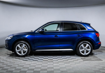 Подержанный автомобиль Audi Q5 2017 года (8 фото)