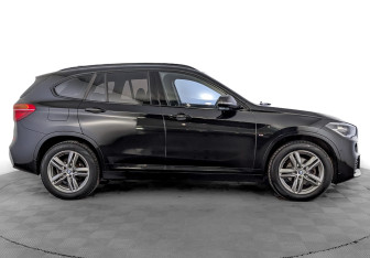 Подержанный автомобиль BMW X1 2019 года (4 фото)