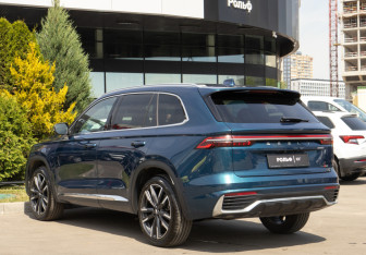 Подержанный автомобиль Geely Monjaro 2023 года (5 фото)