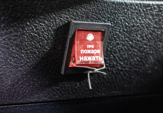 Подержанный автомобиль Lexus LX 2012 года (21 фото)