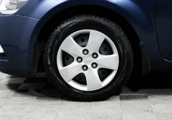 Подержанный автомобиль Kia Ceed Wagon 2012 года (7 фото)