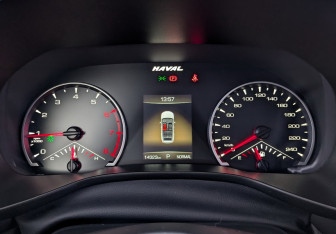 Подержанный автомобиль Haval Jolion 2023 года (13 фото)