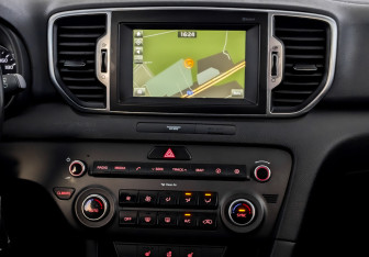 Подержанный автомобиль Kia Sportage 2017 года (15 фото)