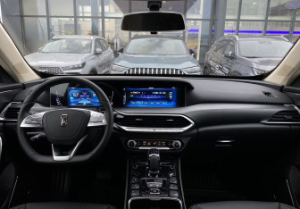 Подержанный автомобиль FAW Bestune T77 2023 года (11 фото)