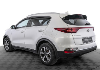 Подержанный автомобиль Kia Sportage 2019 года (7 фото)