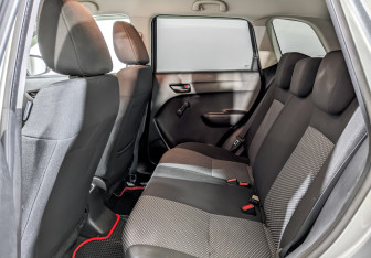 Подержанный автомобиль Suzuki Vitara 2016 года (12 фото)