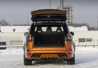 Подержанный автомобиль Land Rover Range Rover Sport 2019 года (23 фото)