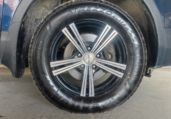 Подержанный автомобиль Nissan Qashqai 2008 года (18 фото)