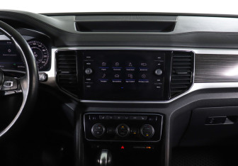 Подержанный автомобиль Volkswagen Teramont 2019 года (14 фото)