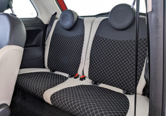 Подержанный автомобиль Fiat 500 Hatchback 2021 года (18 фото)