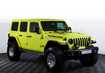Подержанный автомобиль Jeep Wrangler 2023 года (3 фото)