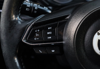 Подержанный автомобиль Mazda CX-5 2017 года (22 фото)