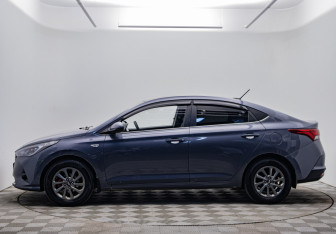 Подержанный автомобиль Hyundai Solaris Sedan 2021 года (8 фото)
