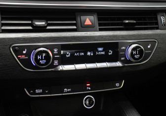 Подержанный автомобиль Audi A5 Liftback 2017 года (19 фото)