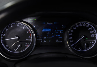 Подержанный автомобиль Toyota Camry Sedan 2018 года (11 фото)