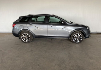 Подержанный автомобиль LADA (ВАЗ) Vesta Wagon 2019 года (7 фото)