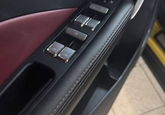 Подержанный автомобиль Geely Coolray 2022 года (20 фото)