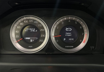 Подержанный автомобиль Volvo S80 2011 года (13 фото)