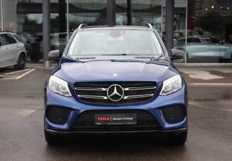 Подержанный автомобиль Mercedes-Benz GLE 2017 года (2 фото)