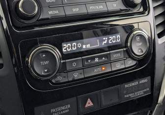 Подержанный автомобиль Mitsubishi Pajero Sport 2018 года (25 фото)