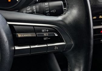 Подержанный автомобиль Mazda 3 Hatchback 2019 года (29 фото)