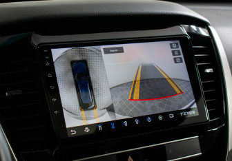 Подержанный автомобиль Mitsubishi Montero Sport 2021 года (16 фото)