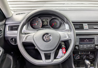 Подержанный автомобиль Volkswagen Bora Sedan 2022 года (21 фото)