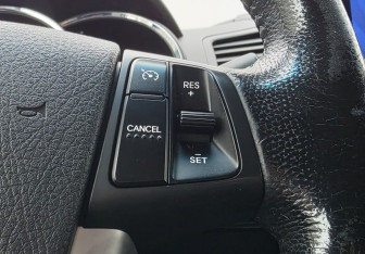 Подержанный автомобиль Kia Sorento 2010 года (19 фото)