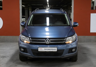Подержанный автомобиль Volkswagen Tiguan 2011 года (2 фото)