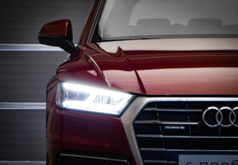 Подержанный автомобиль Audi Q5 2017 года (35 фото)